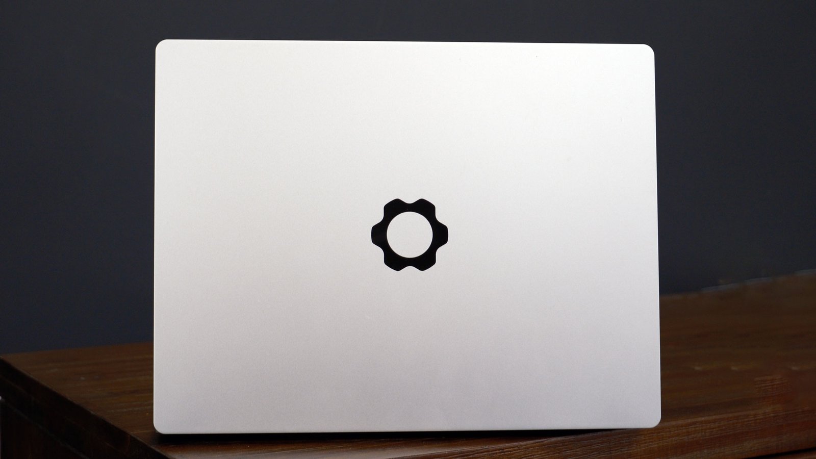 Image of the Framework Laptop 13's top lid