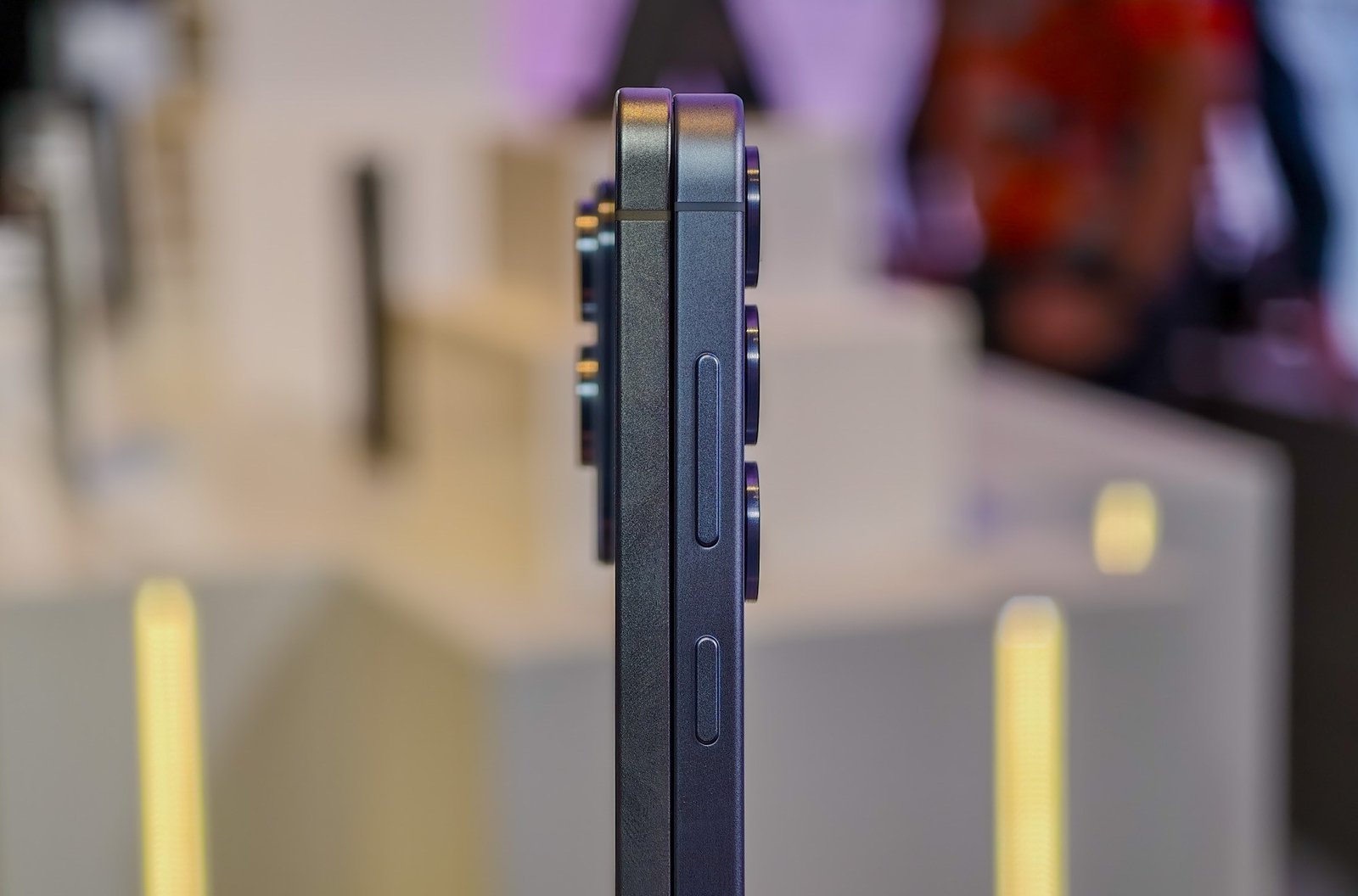 Samsung Galaxy S25 Edge next to Galaxy S25 Plus