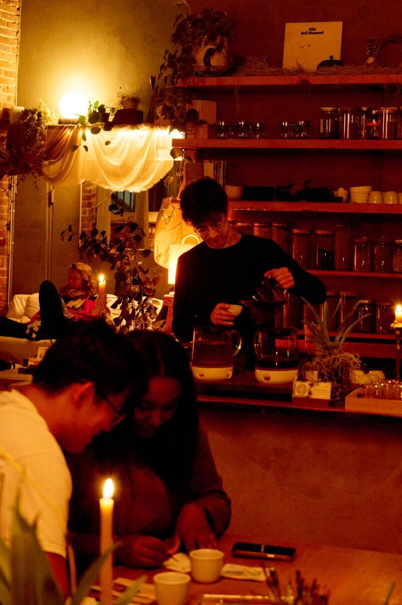 LOS ANGELES -- APRIL 26, 2025: Laz Vazquez pouring a cup for a guest at Tea at Shiloh on Saturday, April 26, 2025. (Yasara Gunawardena / For The Times)