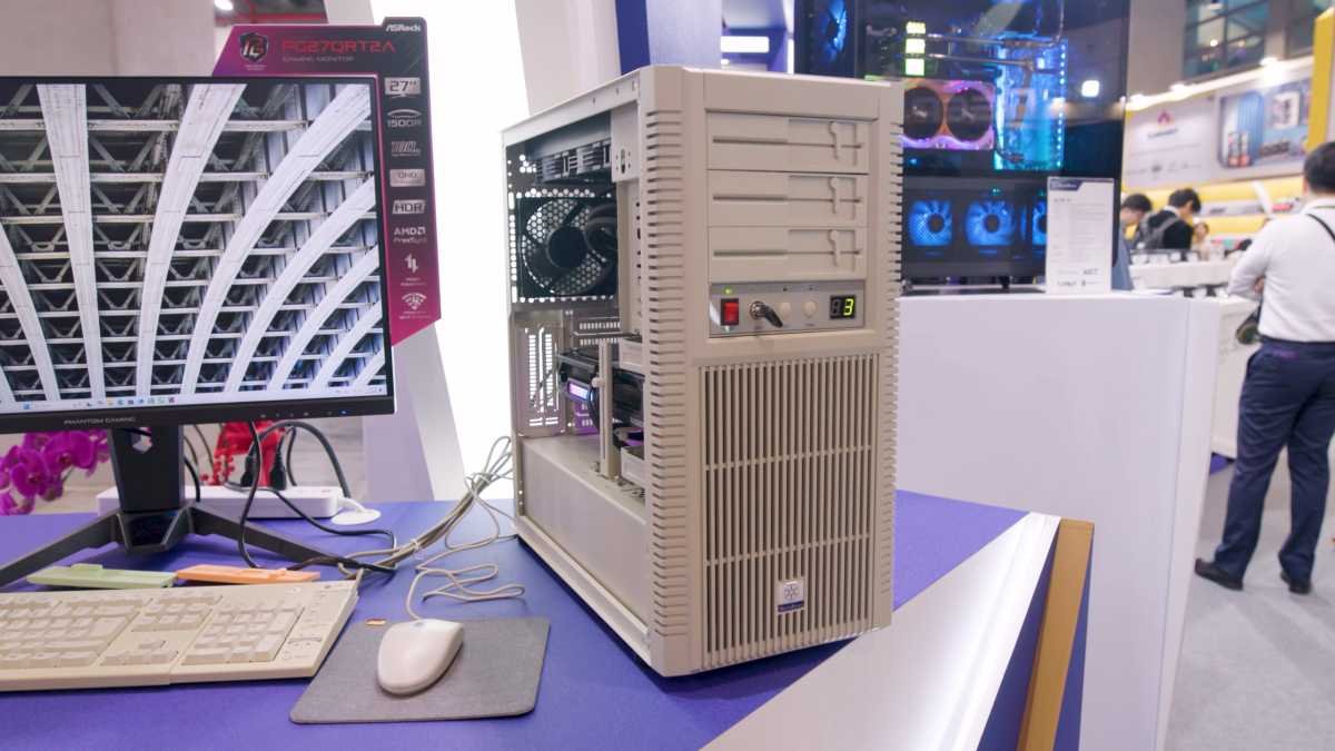 SilverStone FLP 02 2