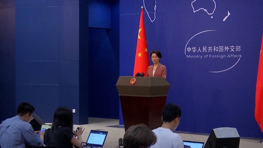 Click to play video: 'China slams Trump’s ‘Golden Dome’, says it risks an arms race'