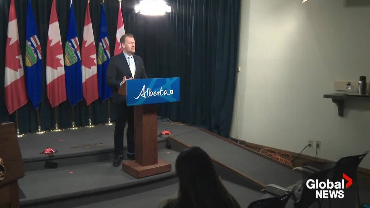 Click to play video: 'Man arrested in Edmonton copper wire thefts'