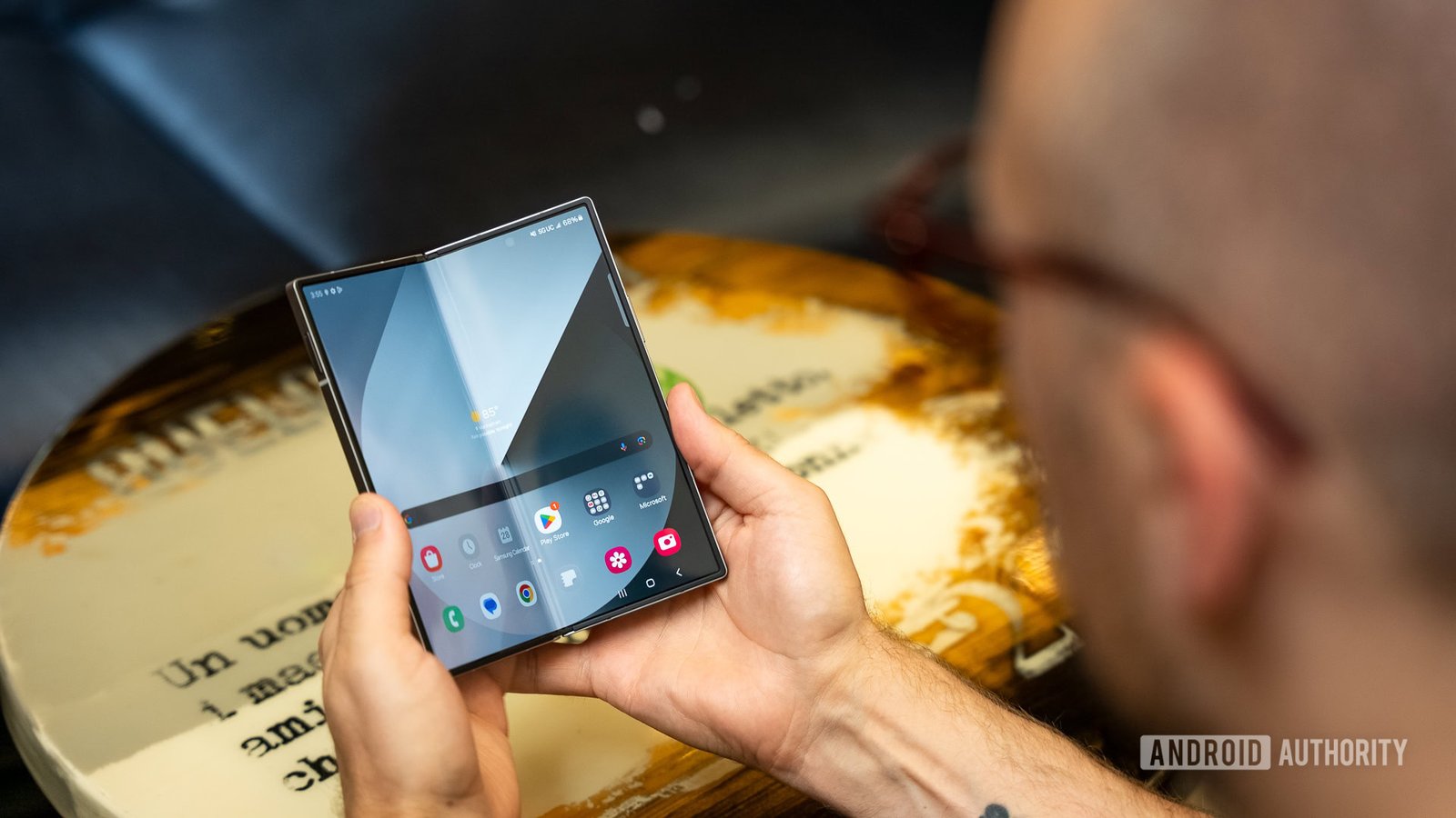 Samsung Galaxy Z Fold6 06 Samsung Galaxy Z Fold6 06