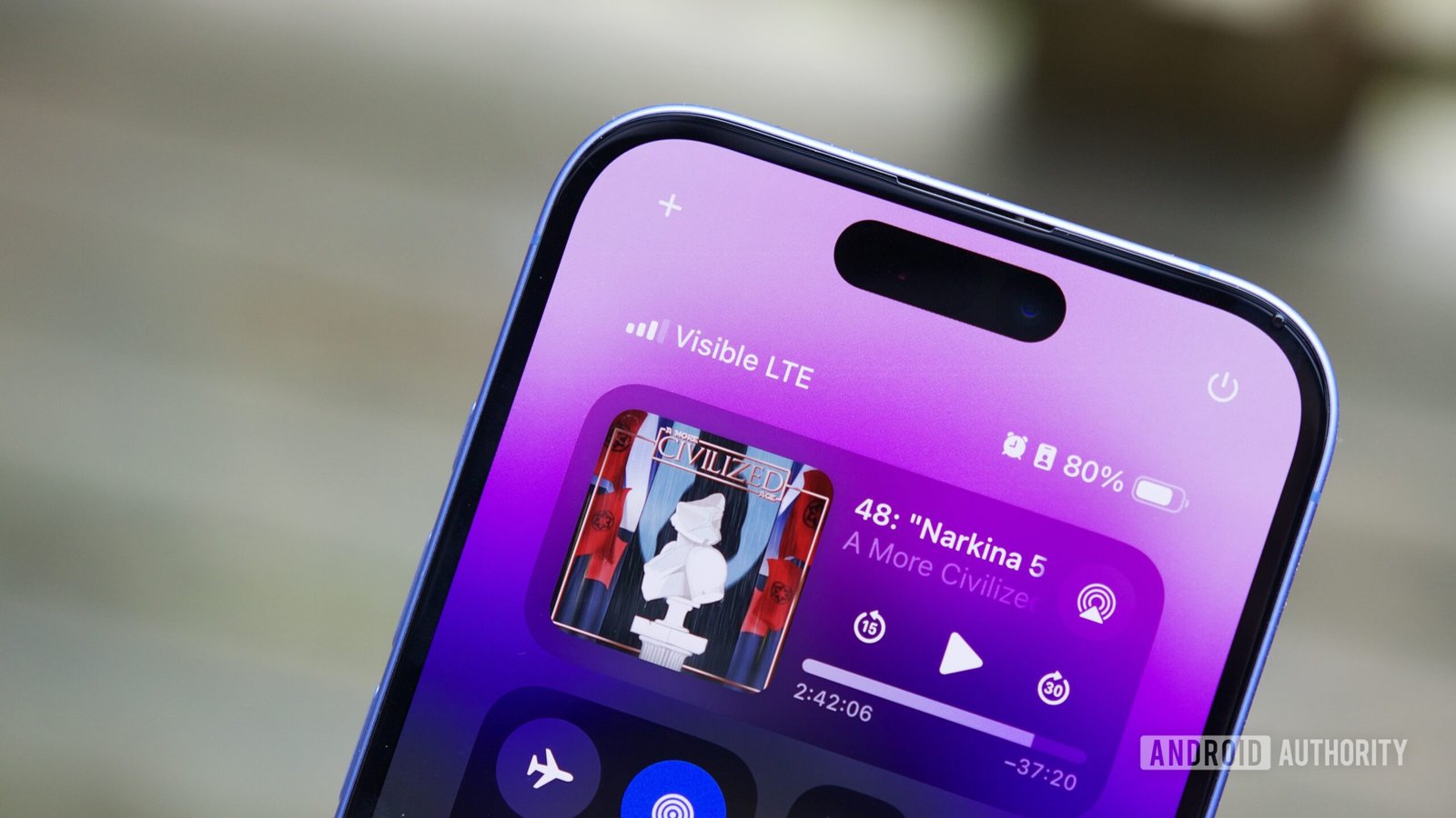 visible signal indicator lte iphone A Visible LTE signal indicator on an iPhone.