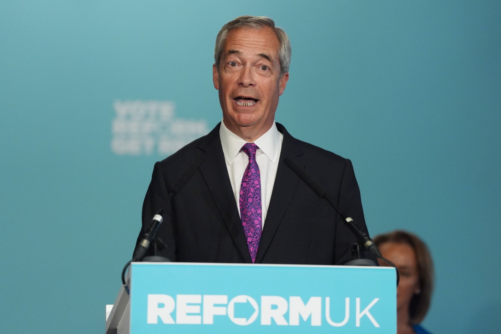 Senior figures in Labour fear that the spending review will further aid Farage’s push for power