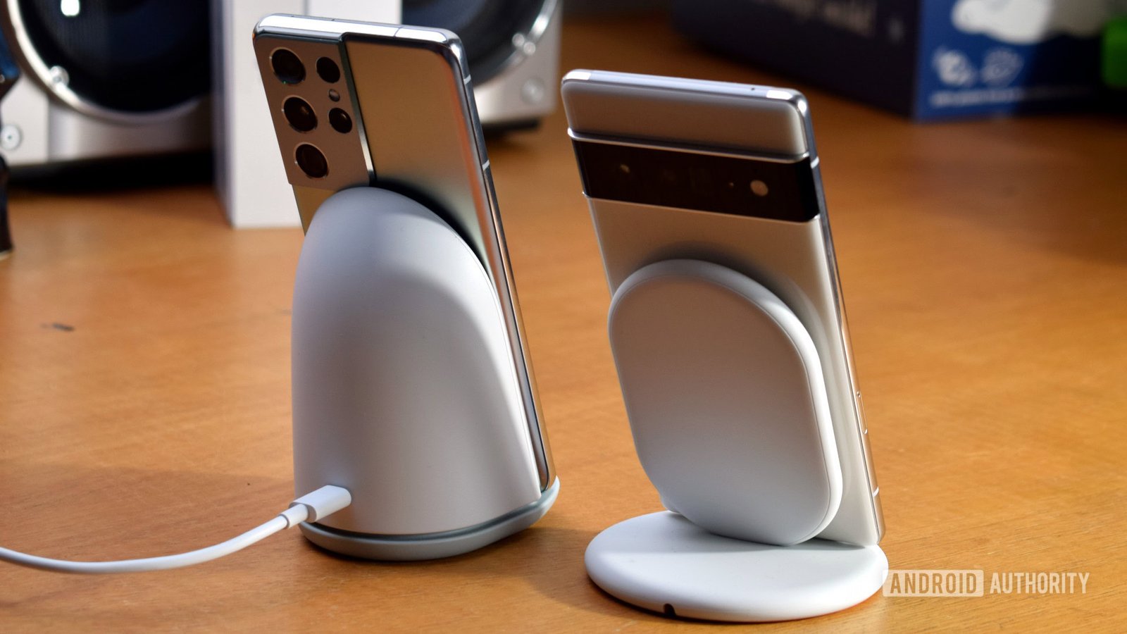 Google Pixel Stand Gen 2 vs Gen 1 back