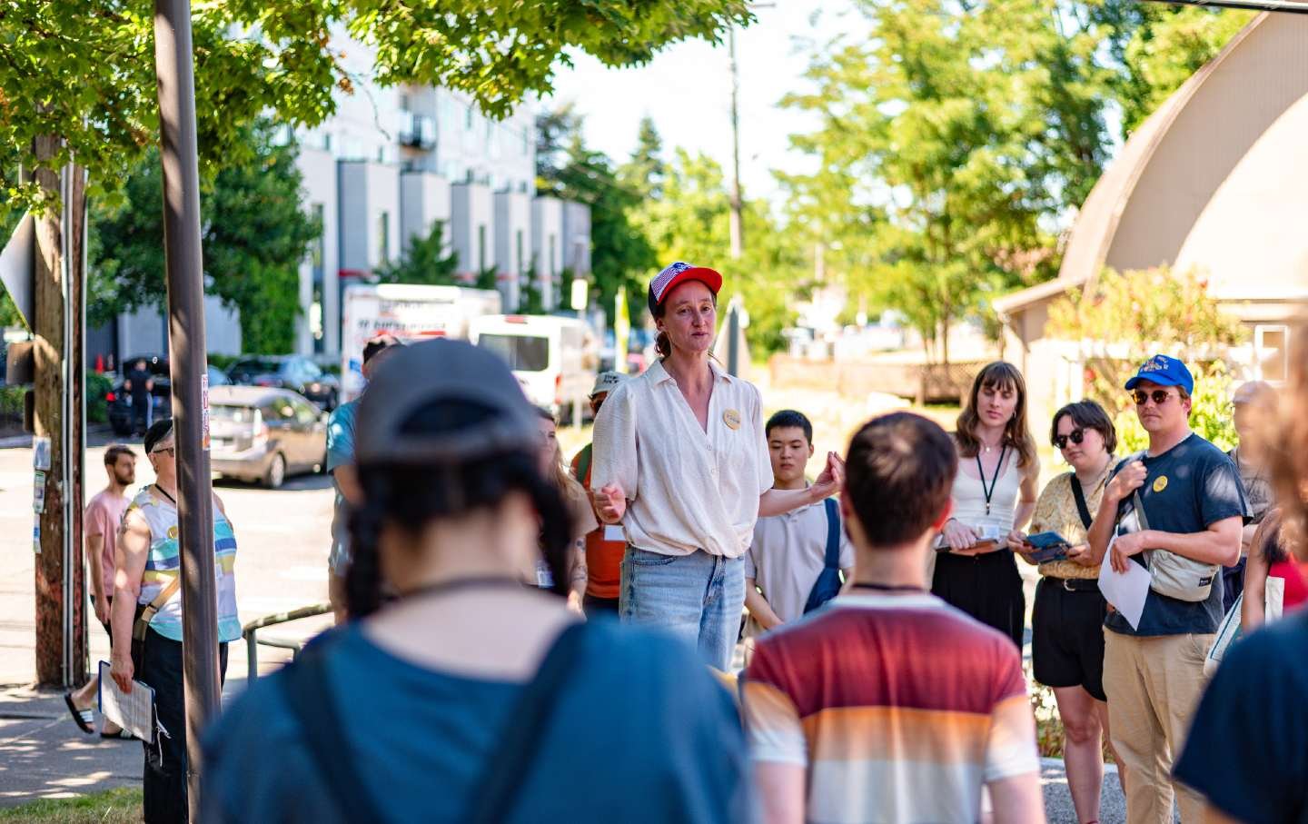 Katie Wilson prepares canvassers in Seattle