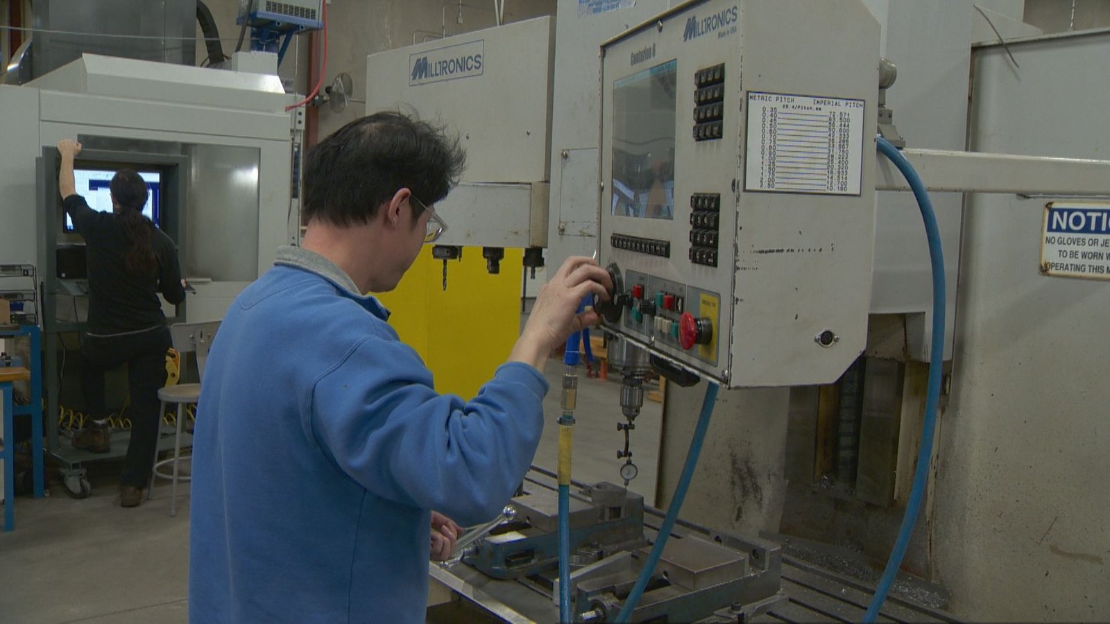 Click to play video: 'Business Matters: Canada’s unemployment rate drops slightly in June'