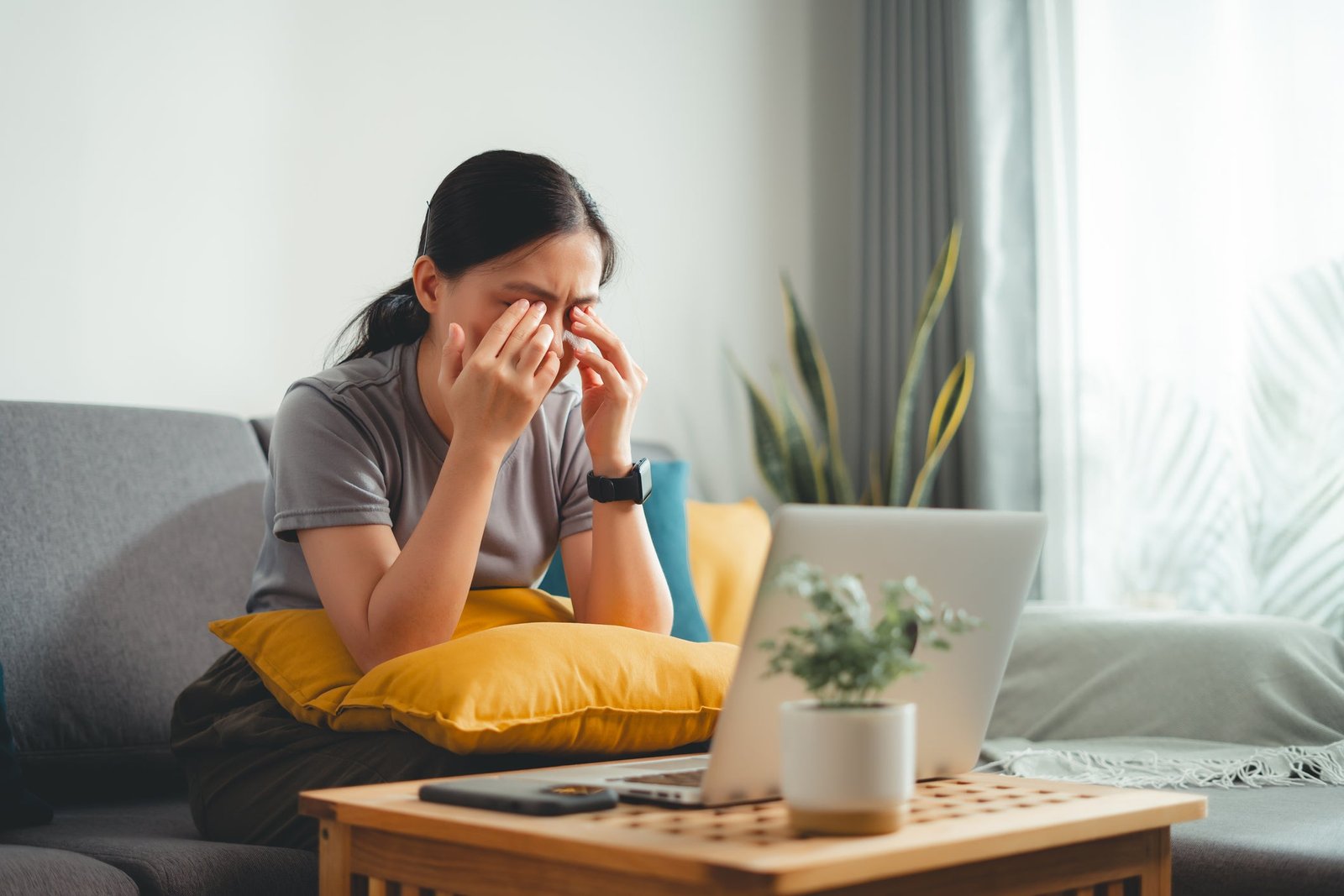 Allergic conjunctivitis is the most common reason for itchy eyes